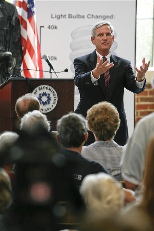 Rep. Baron Hill (D-Ind) speaks with community members about the recent financial crisis affecting the U.S. economy Tuesday afternoon at Bloomington City Hall. Many in attendance voiced their concern about H.R. 3997, the bailout proposal that failed to pass in the U.S. House of Representatives Monday.