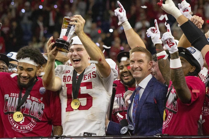 Indiana football beats Ohio State for 1st time since 1988, wins Big Ten Championship game