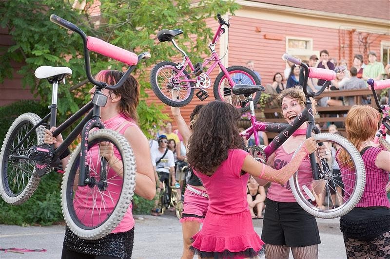 Bike Dancing