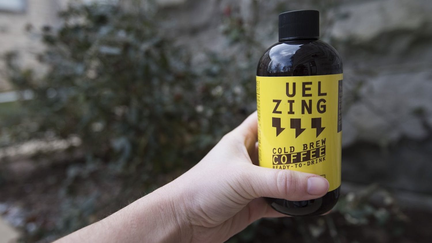 Uel Zing, a cold brew coffee shop that opened in 2013, announced they were ending their bottling operation at the end of 2017. They said although they still believe in their product, it was difficult to make a high quality bottled beverage sold at a reasonable price.&nbsp;
