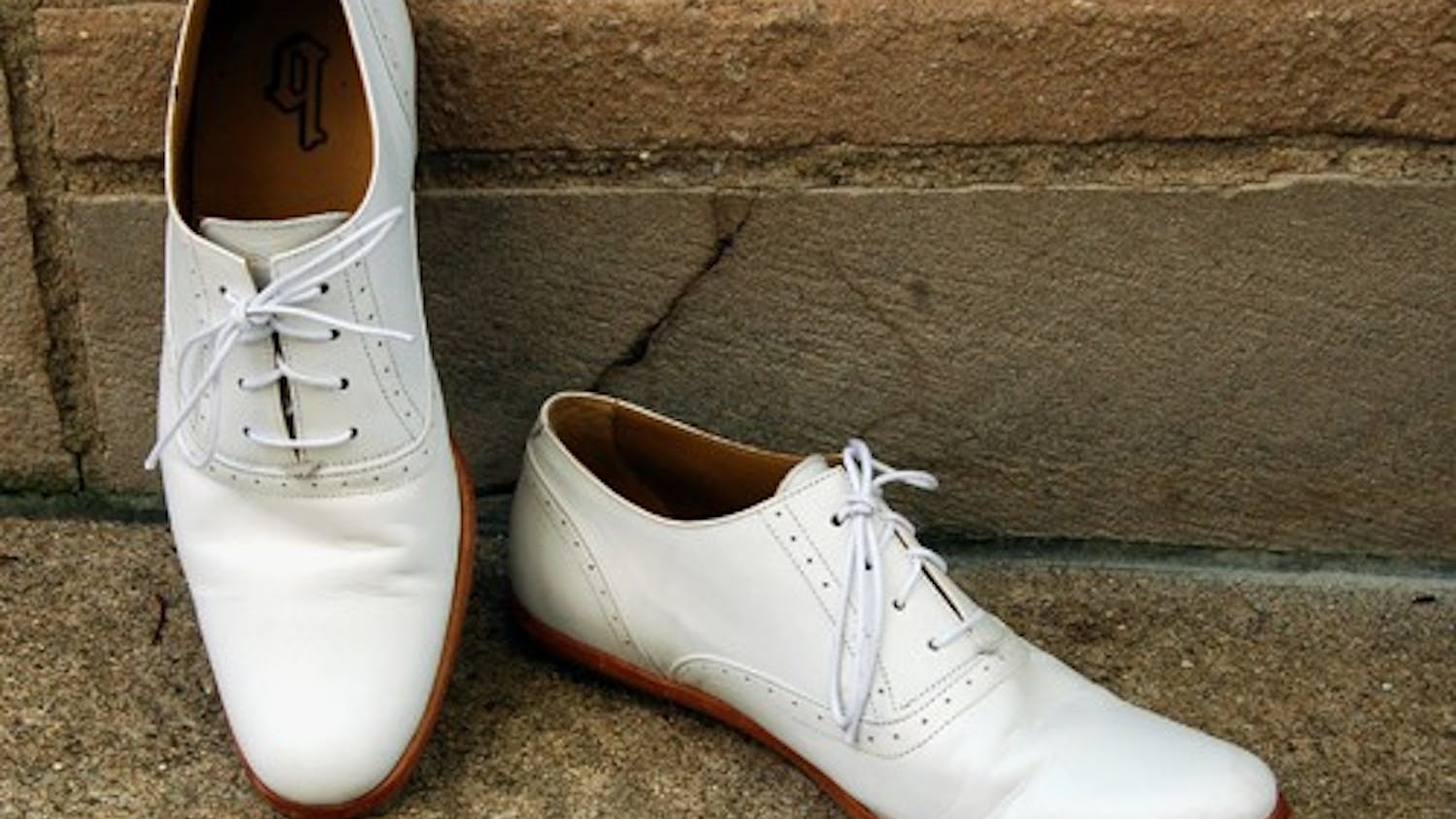 Simply smokin' white shoes.