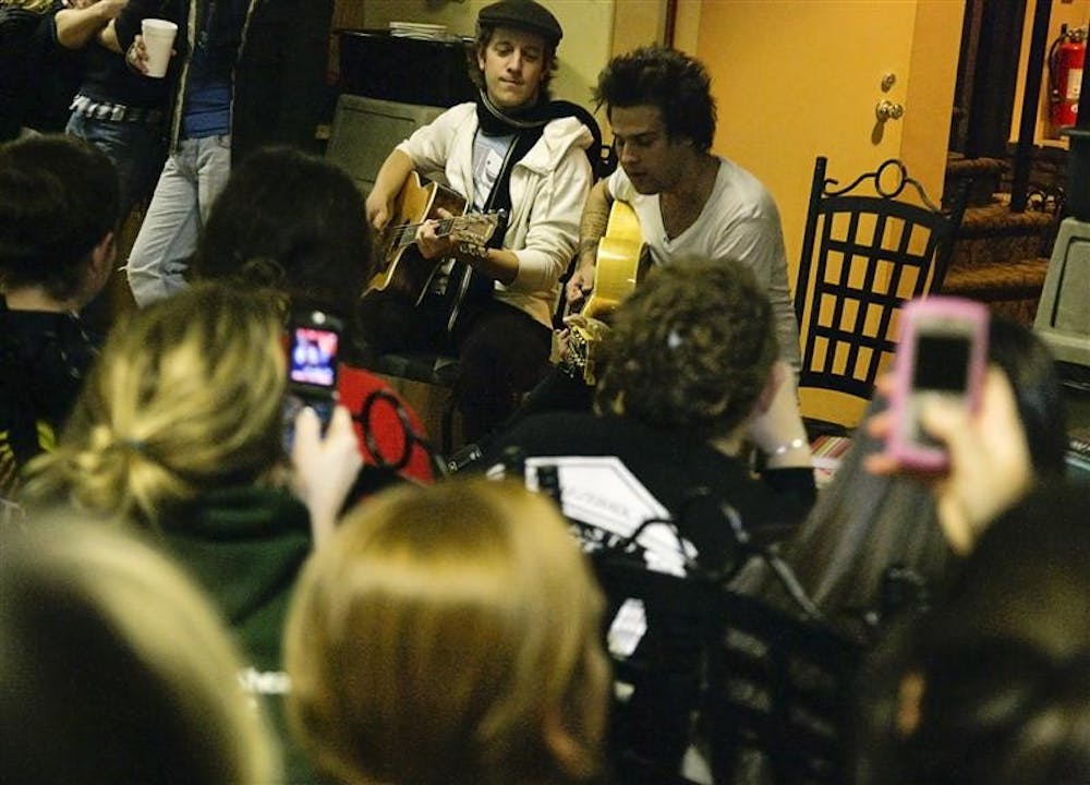 Zach Hexum and Ryan Cabrera performed for several sorority  sisters of Sigma Delta Tau Sunday evening at the Sigma Delta Tau sorority house. The also performed at Delta Delta Delta and Alpha Epsilon Phi the same evening. 