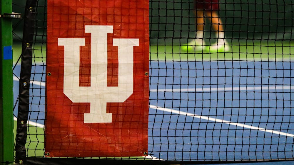 A net during an Indiana men&#x27;s tennis match. The Hoosiers travel to Notre Dame this week for the penultimate competition of their fall schedule.﻿