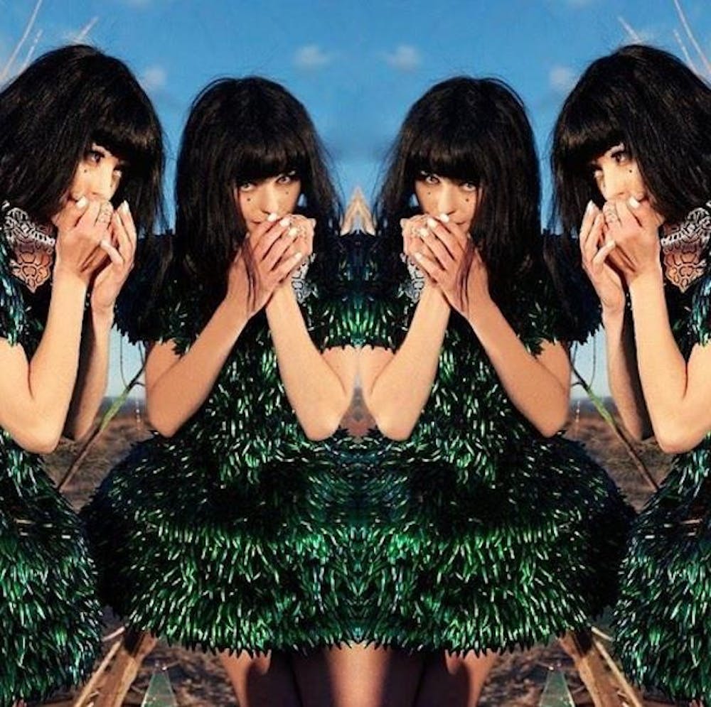 "90s Music" from Kimbra