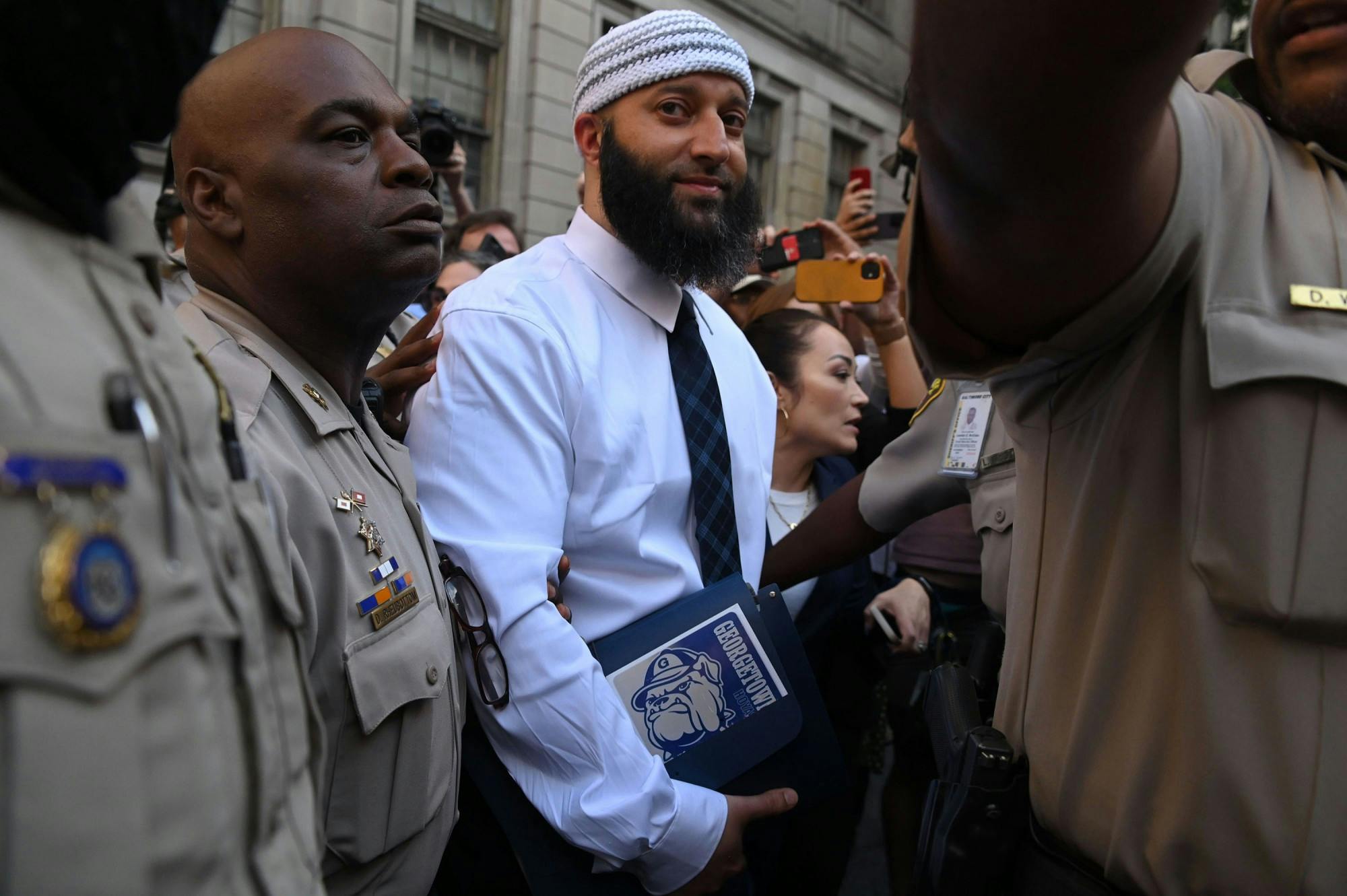 Adnan Syed Walks Out Of Courthouse After Judge Overturns His 1999 ...