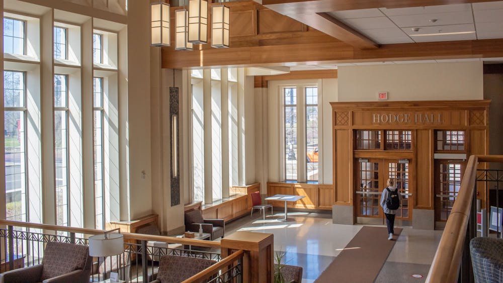 A student walks through Hodge Hall on March 30, 2021. IU Provost Rahul Shrivastav has appointed a committee to search for a new dean for IU’s Kelley School of Business.