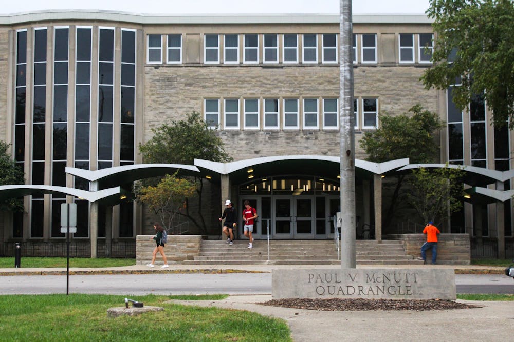 <p>Students walk out of McNutt Quad, Oct. 4, 2021. Resident assistant applications are due at 11:59 p.m. on Dec. 1, 2021.</p>