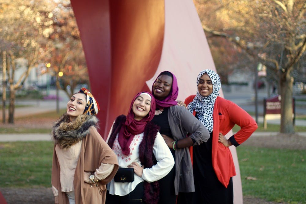 (left to rifght) graduate student Cigdem Meral, freshmen Sarah Kawamleh, sophomores Yasmin Fashir&nbsp;and Sabren Abdulwahab.