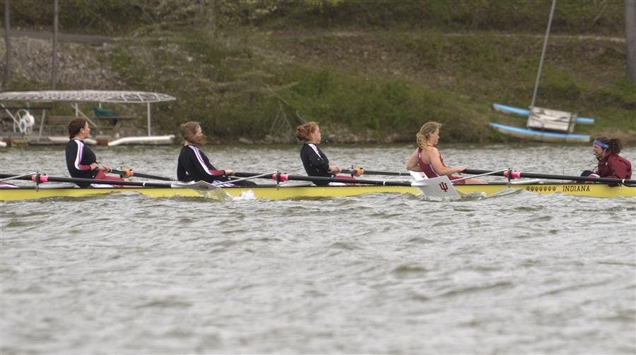Women's rowing CAROUSEL