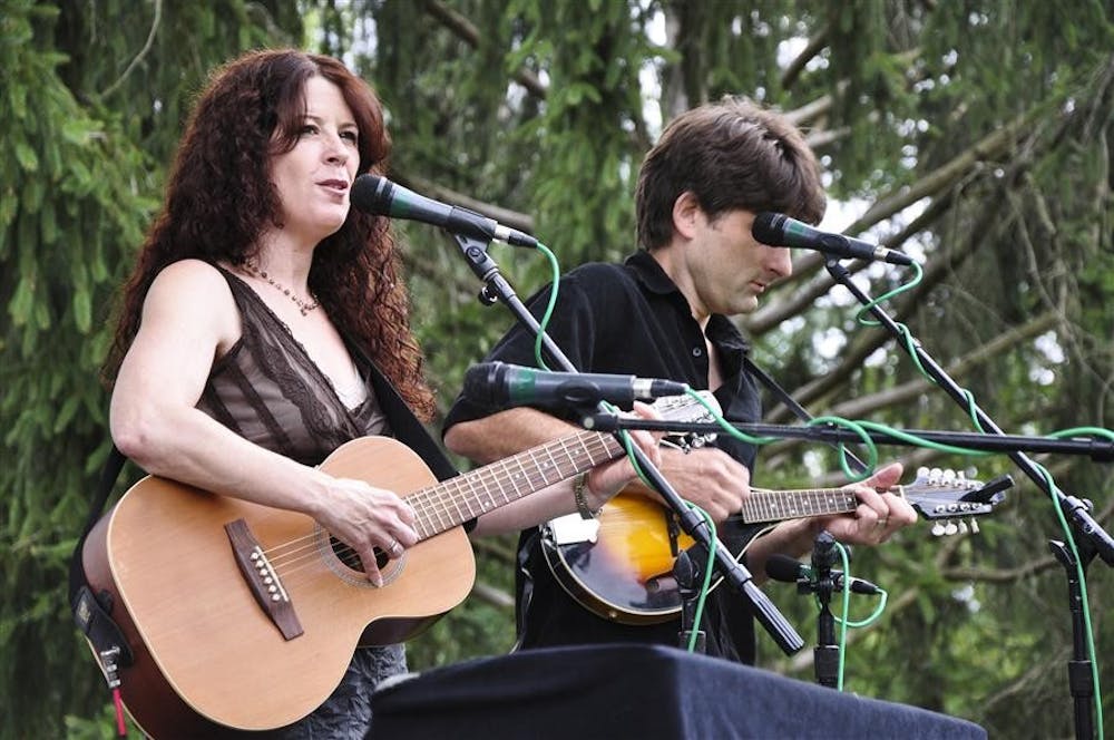 Singer-songwriter Krista Detor performs alongside Dave Weber