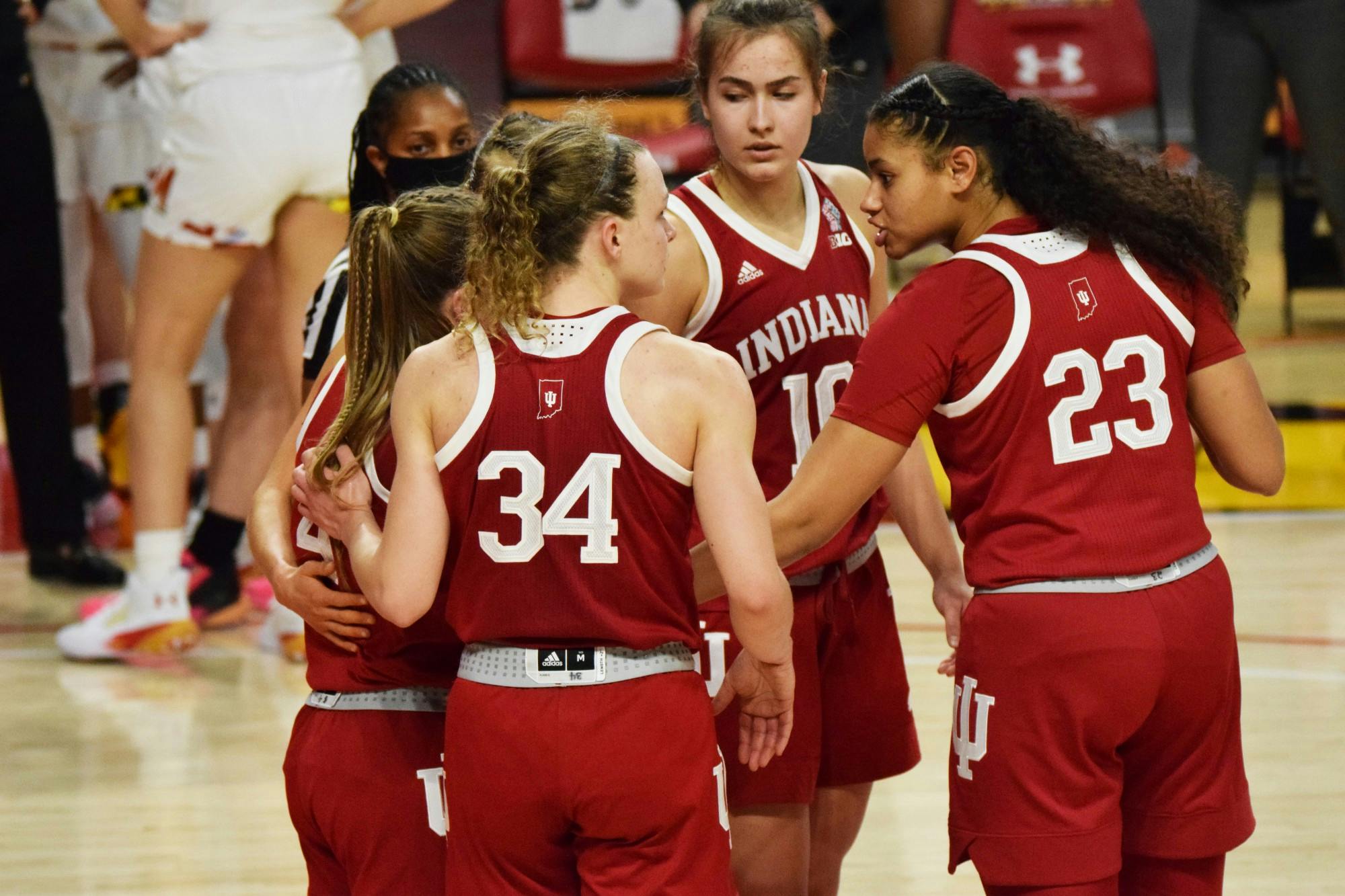iuwbb010421_4.jpg