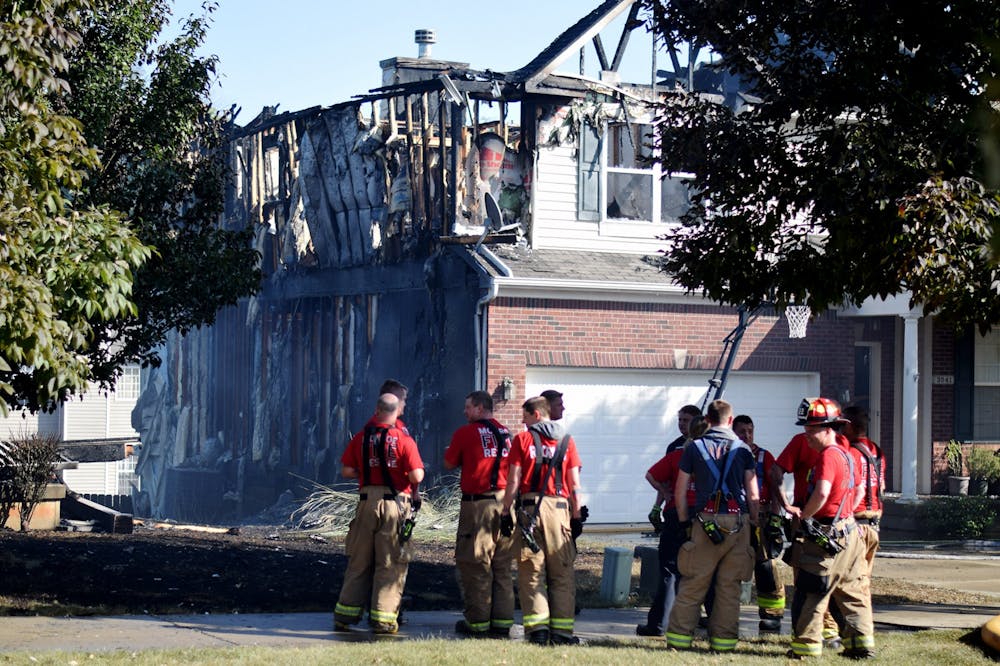 Fire Destroys Three Houses On South Wickens Street In Bloomington No One Injured Indiana Daily Student