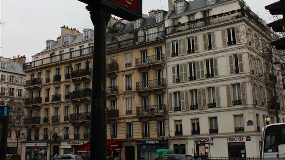 The Paris Metro is a train line that functions both underground and above ground. The line is similar to train systems in the United States.