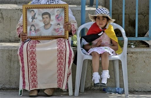 APTOPIX MIDEAST ISRAEL PALESTINIANS PRISONERS RELEASE