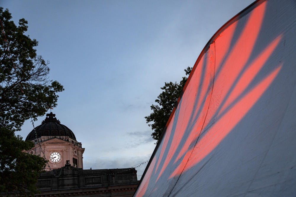 2019 Lotus Begala 4_1.jpg