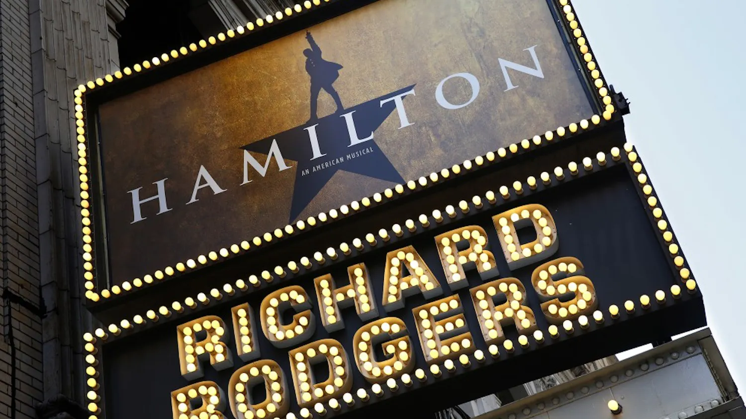 ENTER STAGE-HAMILTON LA