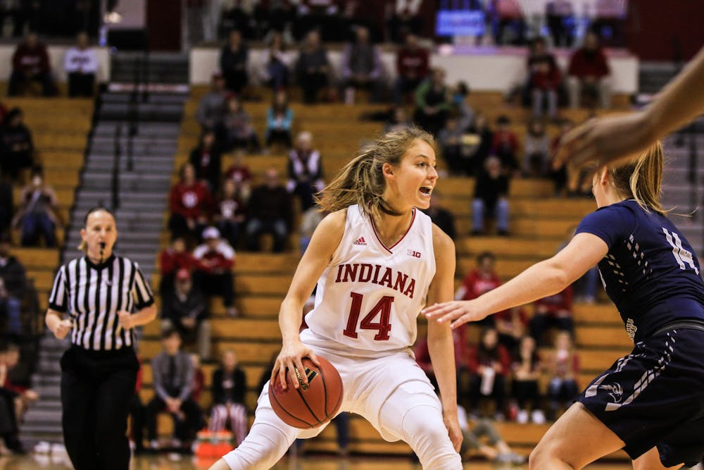 Trio of guards sign with IU women’s basketball, complete incoming
