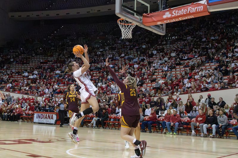 Indiana women’s basketball falls to Minnesota in first home conference game