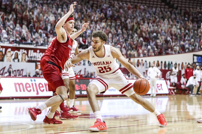 IU men’s basketball player Race Thompson enters transfer portal ...