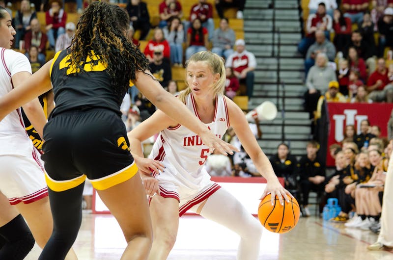 3-point misses plague Indiana women’s basketball in close loss to No. 14 Iowa