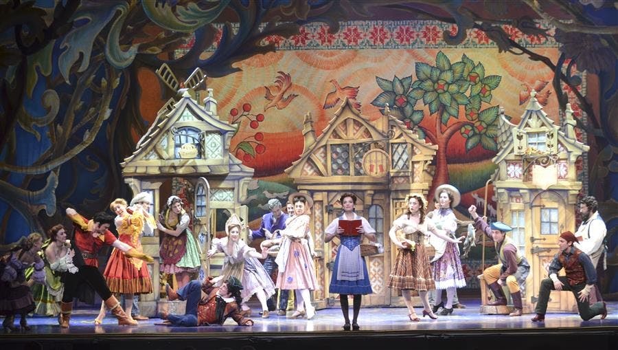 CAROUSELentBeautyBeast