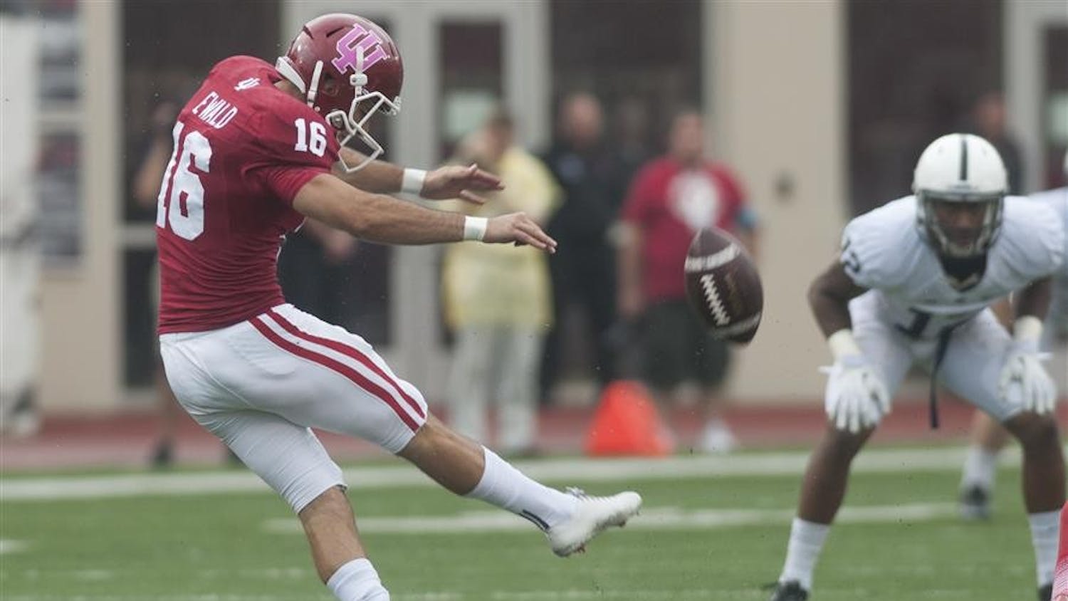 CAROUSELspFootballvsPSU