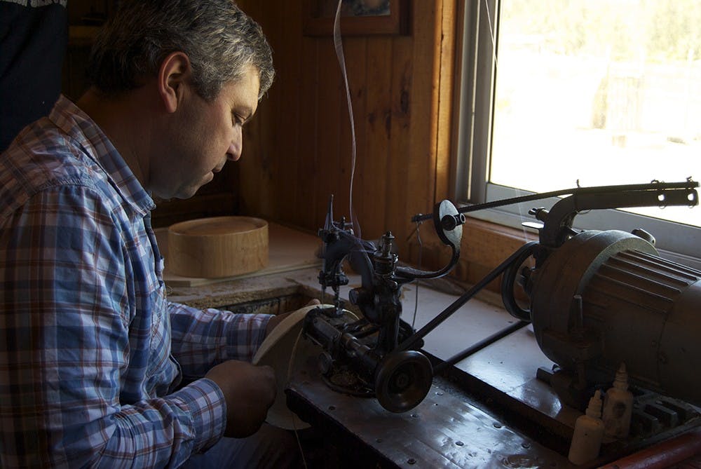 A Chupallero demonstrates how a traditional huaso hat is made.