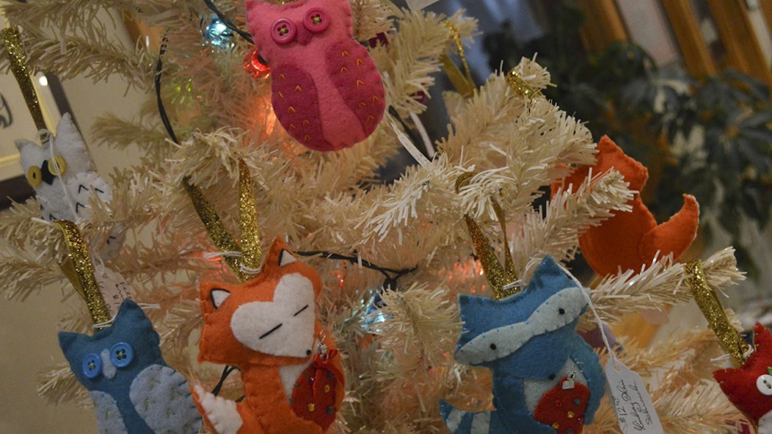 Throughout the month of December Lindsay Hine Schroeder will be selling handcrafted felt ornaments at the College Mall Veterinary Hospital where 90% of the proceeds will go to WildCare, Inc. 