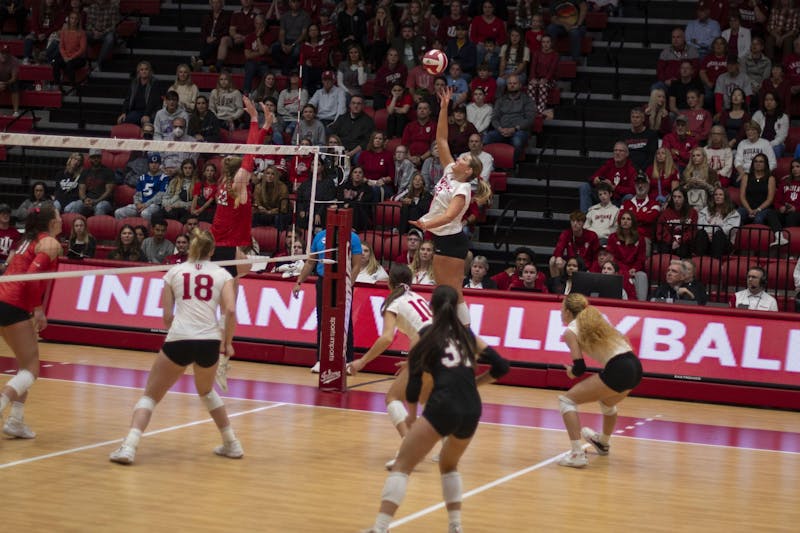 Indiana volleyball sweeps Rutgers in first home match of November Indiana Daily Student