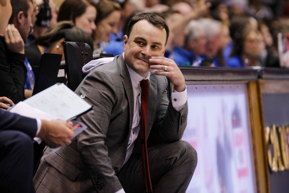 Archie Miller on the sidelines