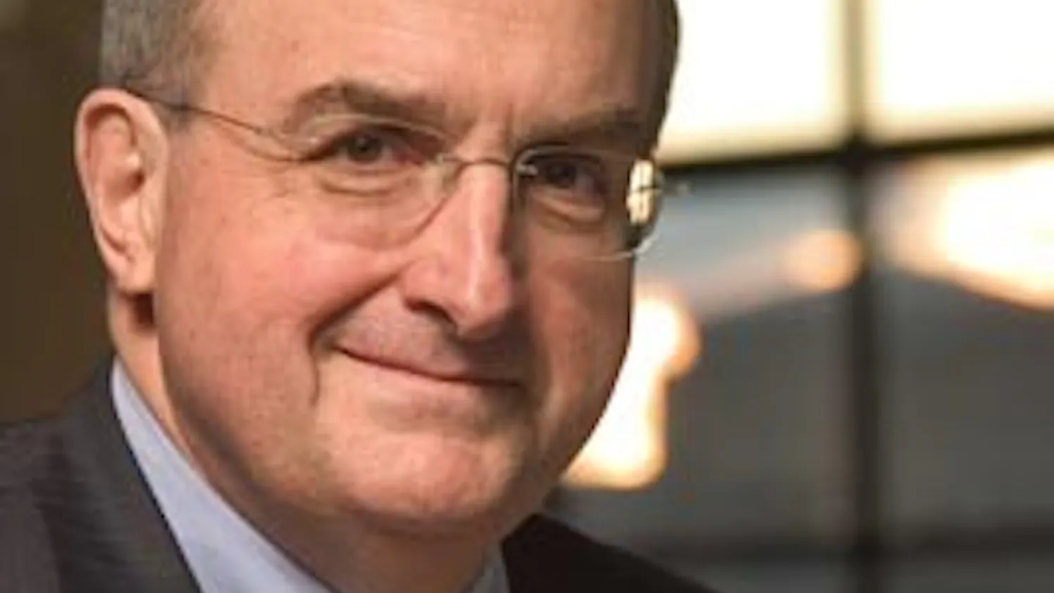 Dustin Hoffman and Lily Tomlin play detective duo Bernard and Vivian Jaffe in “I Heart Huckabees.”