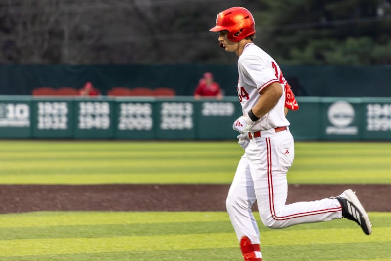 Oregon scores 3 unanswered runs late to defeat Indiana baseball 3-2
