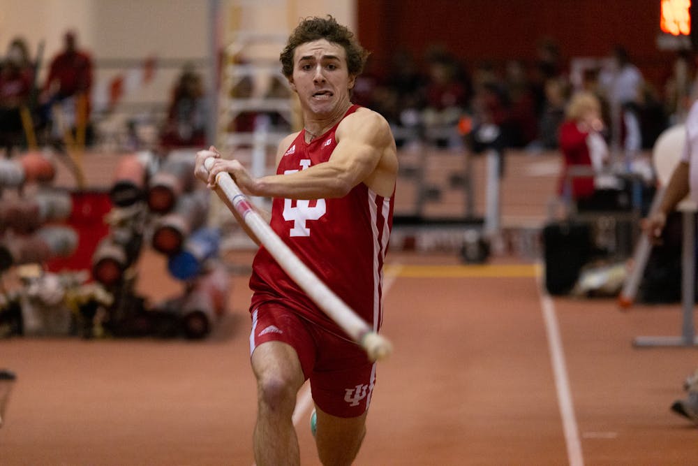 <p>Sophomore Riley Johnston gains speed while preparing to pole vault on Jan. 28, 2023. This weekend, the majority of Hoosiers went to the Louisville Invitational in Kentucky.</p>