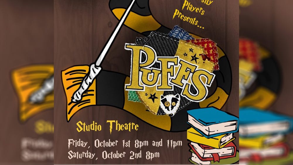 大学选手们将于2021年10月1日至2日在李诺维尔剧院和戏剧中心的工作室剧院以《Puffs》开始他们的赛季。《噗噗》是对《哈利·波特》的喜剧翻拍。