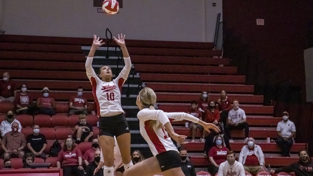 Then-freshman setter Camryn Haworth passes to a teammate on Sept. 24, 2021, at Wilkinson Hall. Haworth and senior outside hitter Grae Gosnell will represent Indiana at the Second Annual Big Ten Volleyball Media Days. 