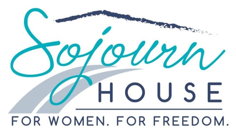 Sojourn House是位于布卢明顿的一个过渡性生活设施，为经历过人口贩卖的妇女提供服务。据该组织网站介绍，该组织将收留人口贩卖的幸存者，为她们提供安全的生活空间，并重建她们的生活。< / p >