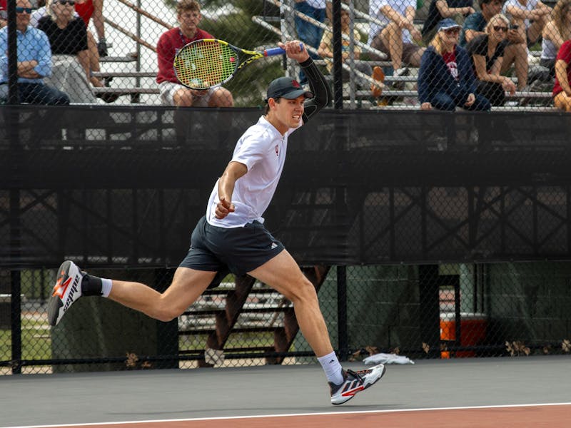Indiana men’s tennis splits weekend conference matches