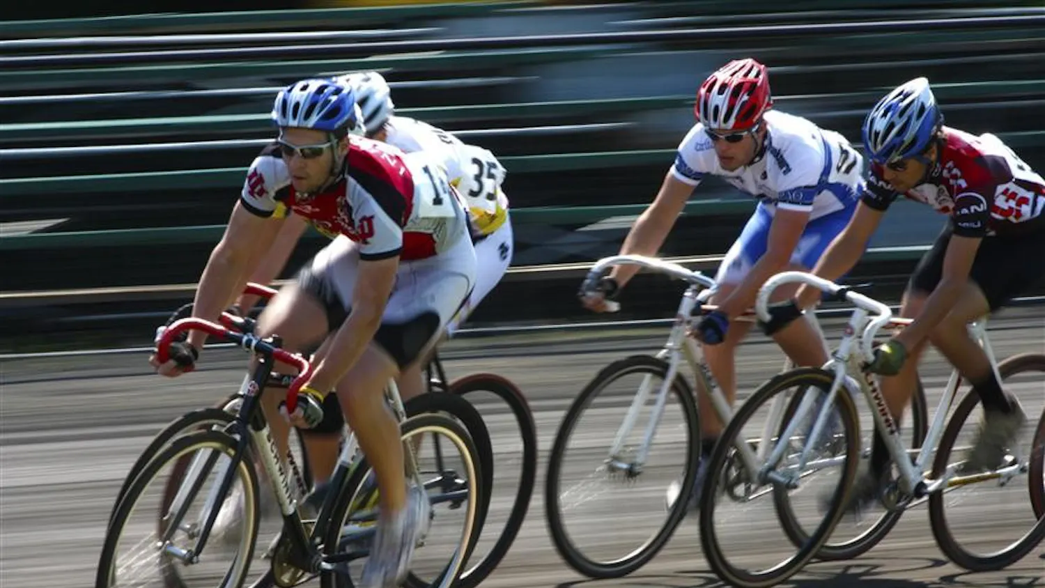 2010 Little 500 - Miss 'N Out