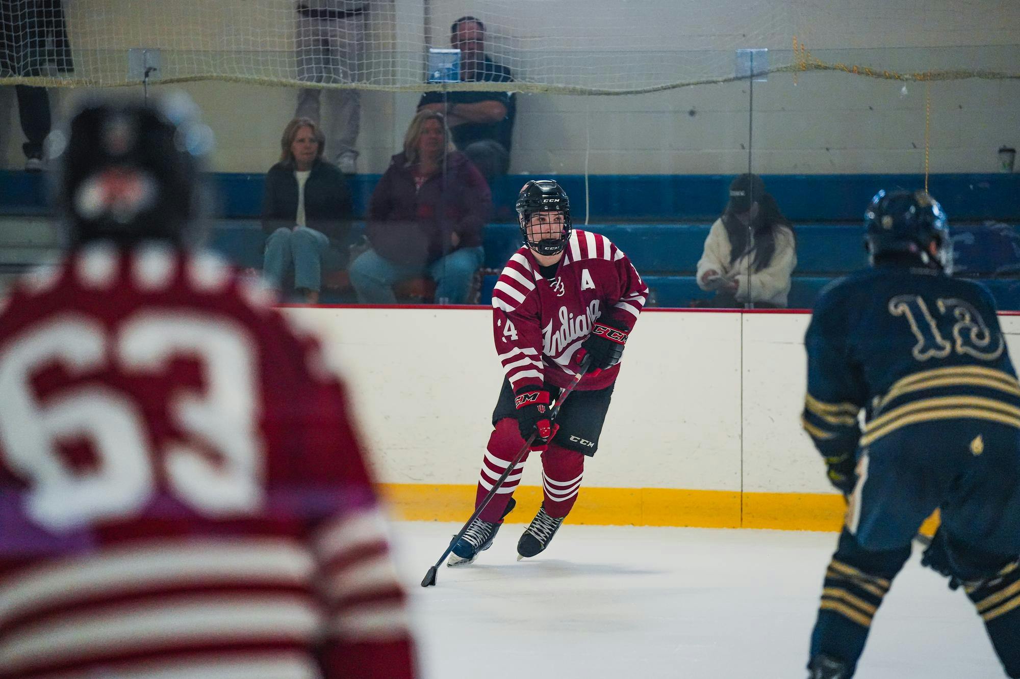 vid3hockey_9.jpeg