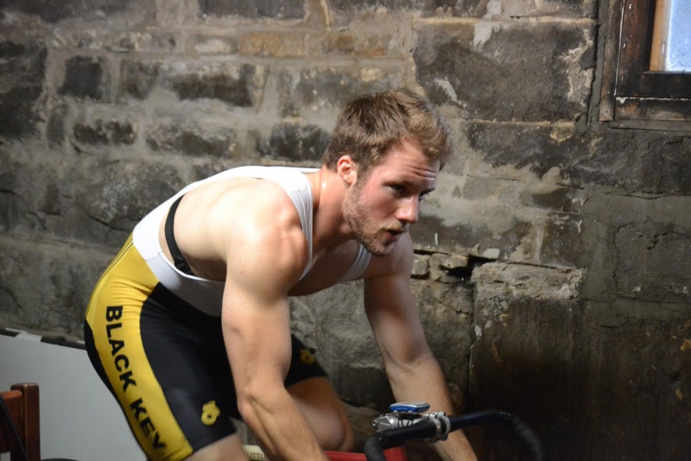 GALLERY: Black Key Bulls charging toward Little 500