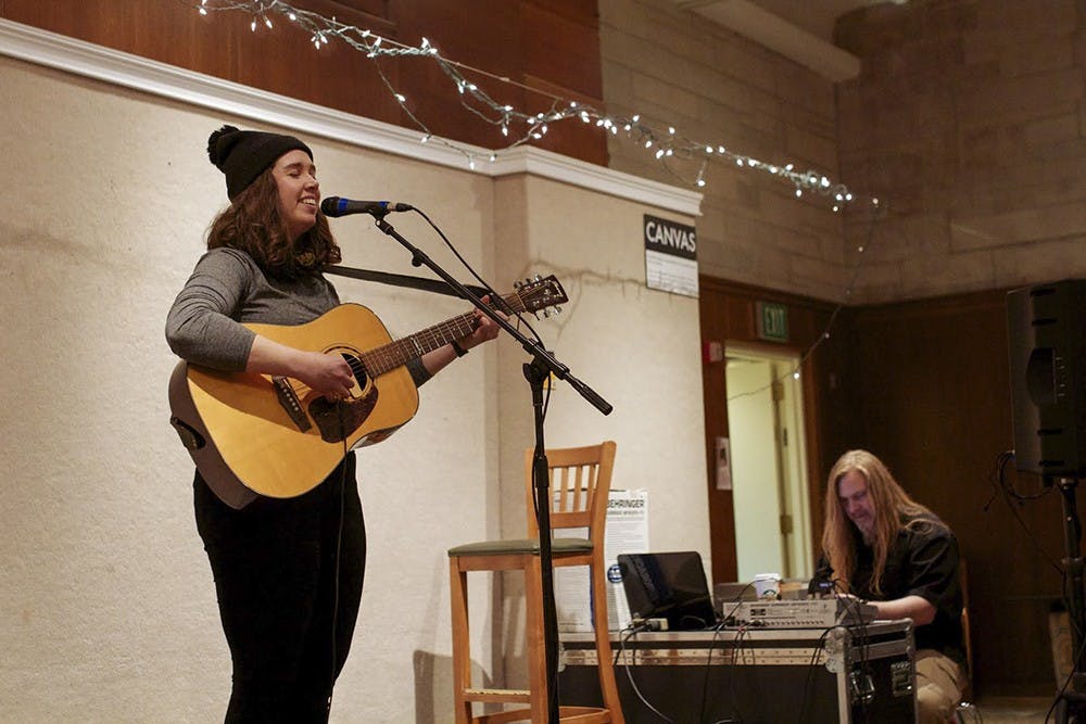 Biz Strother performs at Live From Bloomington Presents on Wednesday evening. Local musicians took part in the event that was held at the Indiana Memorial Union Starbucks.