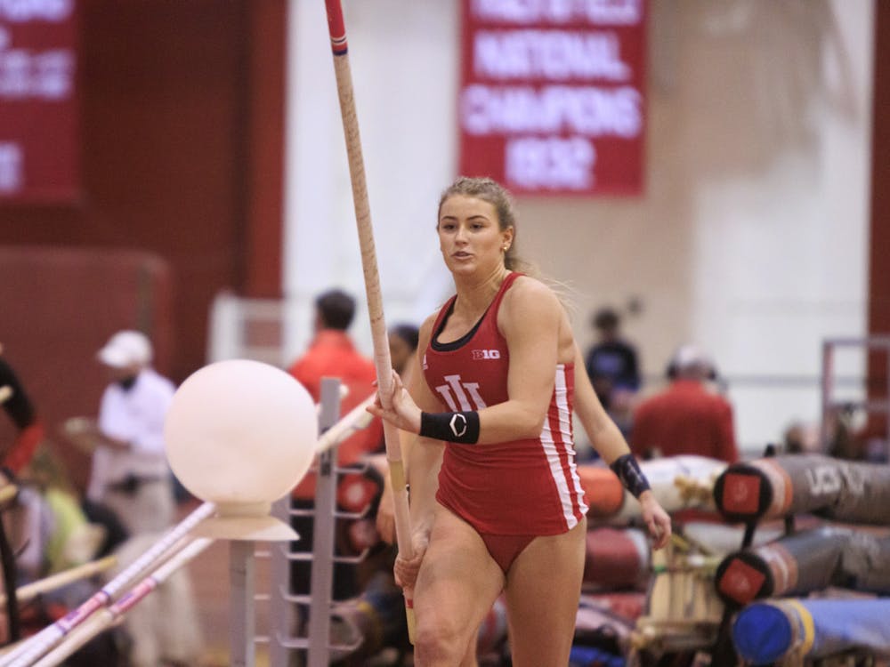 Freshman pole vaulter Taylor Jarosinski sprints to attempt a jump Jan. 21, 2022, at Gladstein Fieldhouse. Indiana came in ninth place with an overall score of 33 at the Big Ten Indoor Track &amp; Field Championships between Friday and Saturday in Geneva, Ohio.