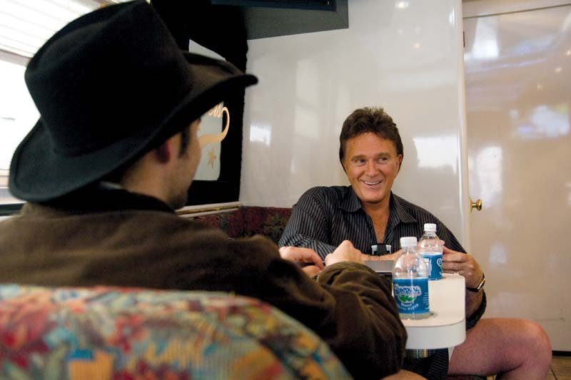 Chase chilled with country music legend T.G. Sheppard before he played the Little Nashville Opry. 