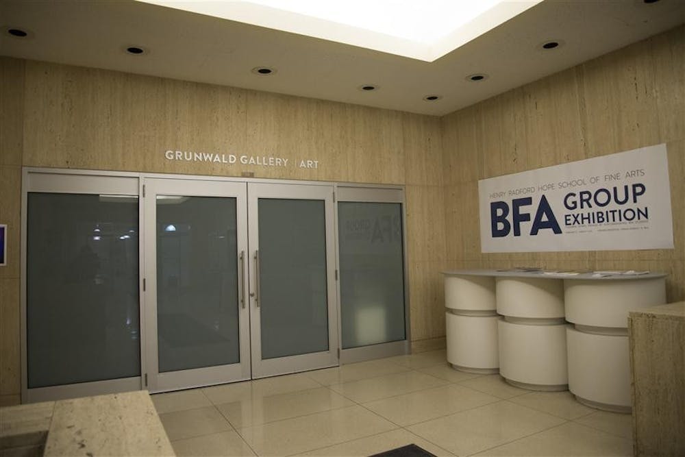 caArtGallery Carousel