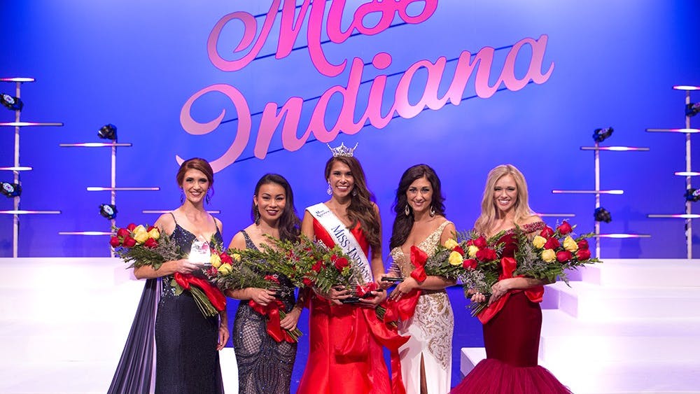 Begay stands with the top five contestants. Left to right: 3rd runner-up Kelsey Foster, 1st runner-up Grace Haase, Miss Indiana Haley Begay, 2nd runner-up Madison Seifert, 4th runner-up Andrea Kline. (Courtesy Photo of Olivia Ulch)