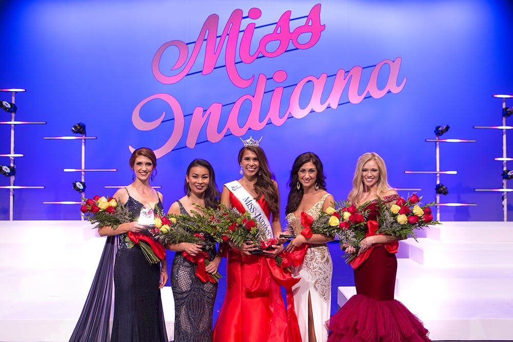Begay stands with the top five contestants. Left to right: 3rd runner-up Kelsey Foster, 1st runner-up Grace Haase, Miss Indiana Haley Begay, 2nd runner-up Madison Seifert, 4th runner-up Andrea Kline. (Courtesy Photo of Olivia Ulch)