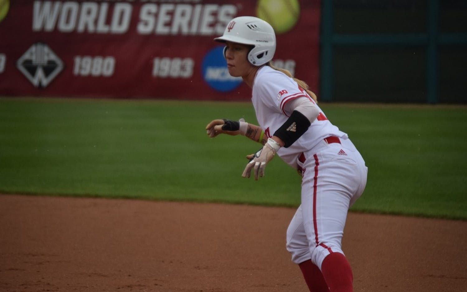 Junior shortstop Rachel O'Malley takes a lead off first base after drawing a&nbsp;walk. The Hoosiers defeated the Terrapins in all three games in Bloomington.