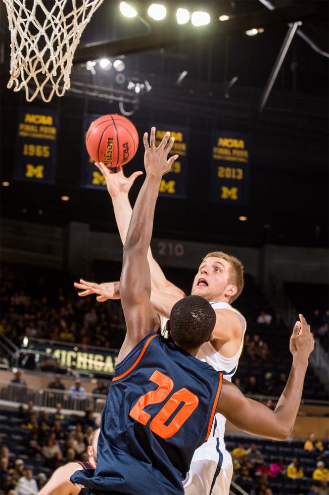 Athletics, Tom Wywrot