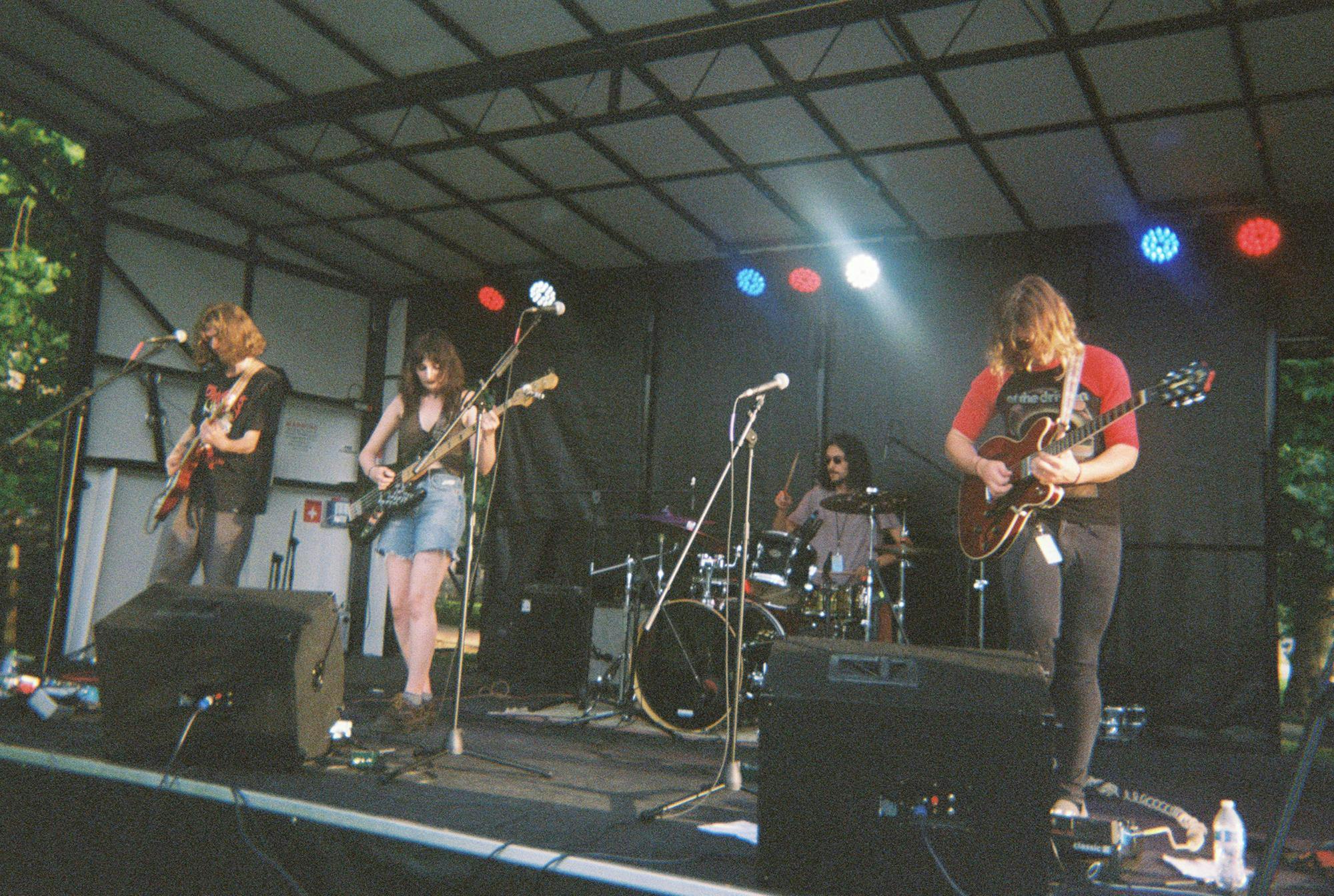 entrealfest060326.jpg
