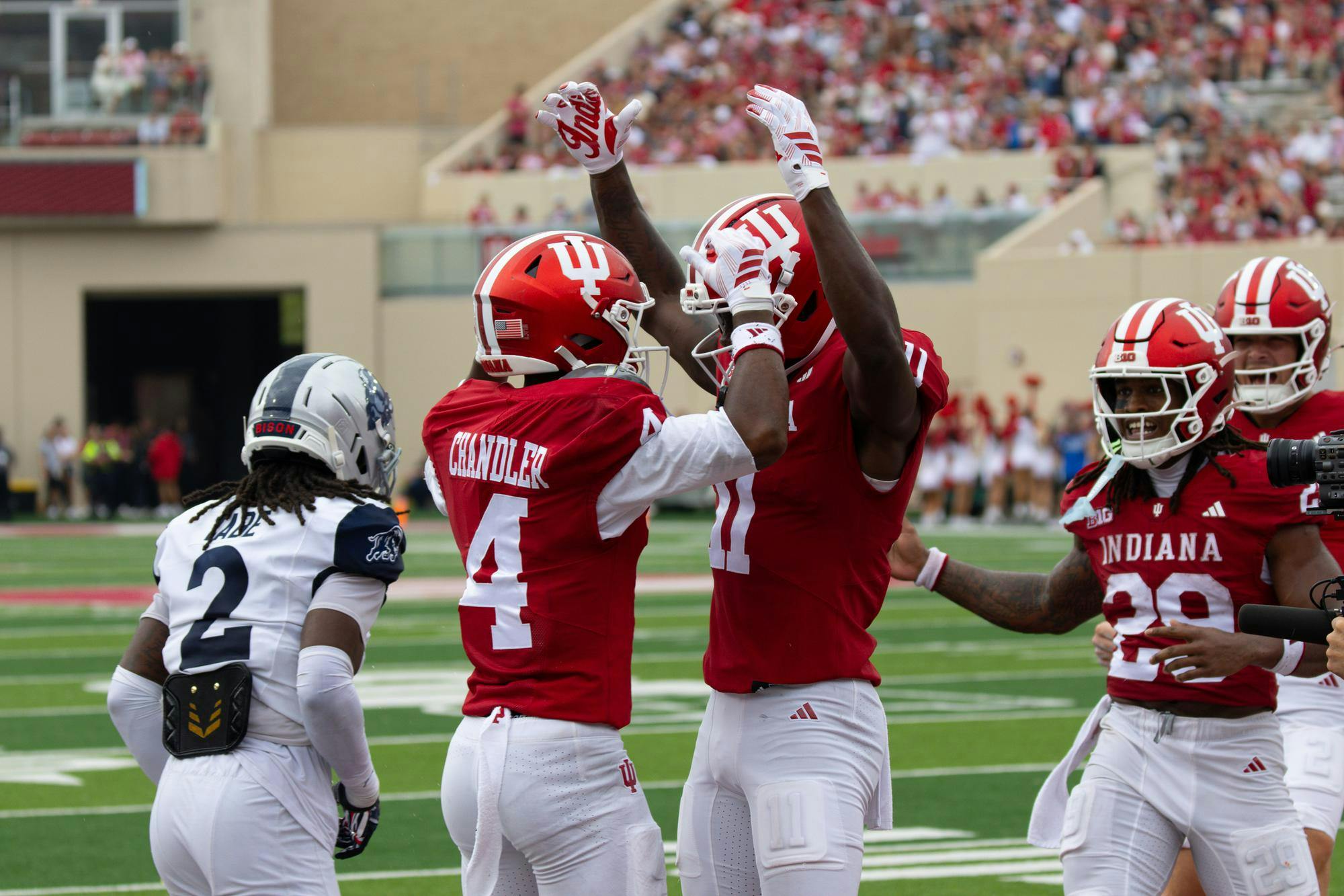 vifbgallery091226-7.jpg